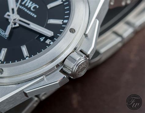 ingenieur iwc 3239|Hands.